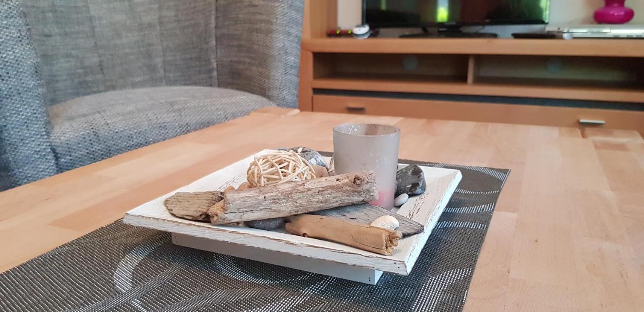 Ferienwohnung 4 Im Haus Am See Mit Wintergarten Und Terrasse Seedorf  Dış mekan fotoğraf