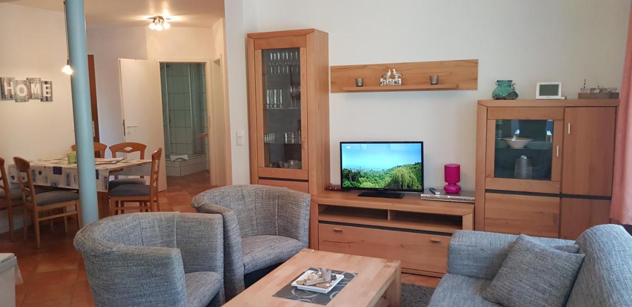 Ferienwohnung 4 Im Haus Am See Mit Wintergarten Und Terrasse Seedorf  Dış mekan fotoğraf