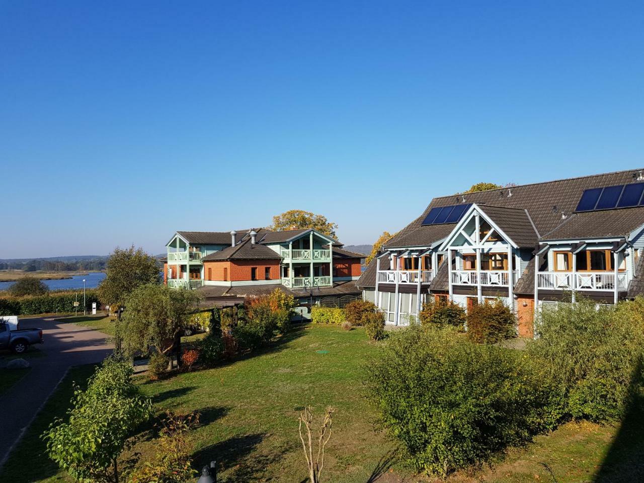 Ferienwohnung 4 Im Haus Am See Mit Wintergarten Und Terrasse Seedorf  Dış mekan fotoğraf