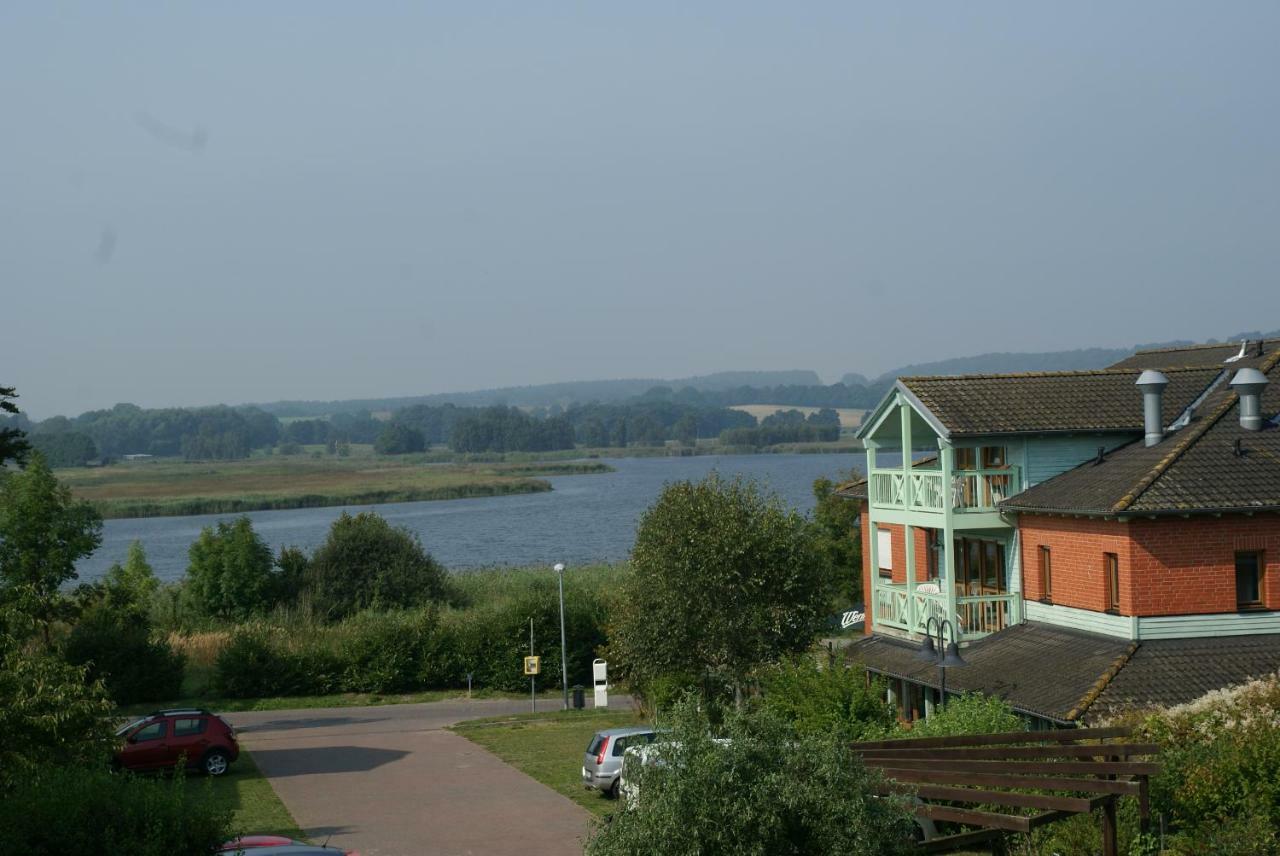 Ferienwohnung 4 Im Haus Am See Mit Wintergarten Und Terrasse Seedorf  Dış mekan fotoğraf