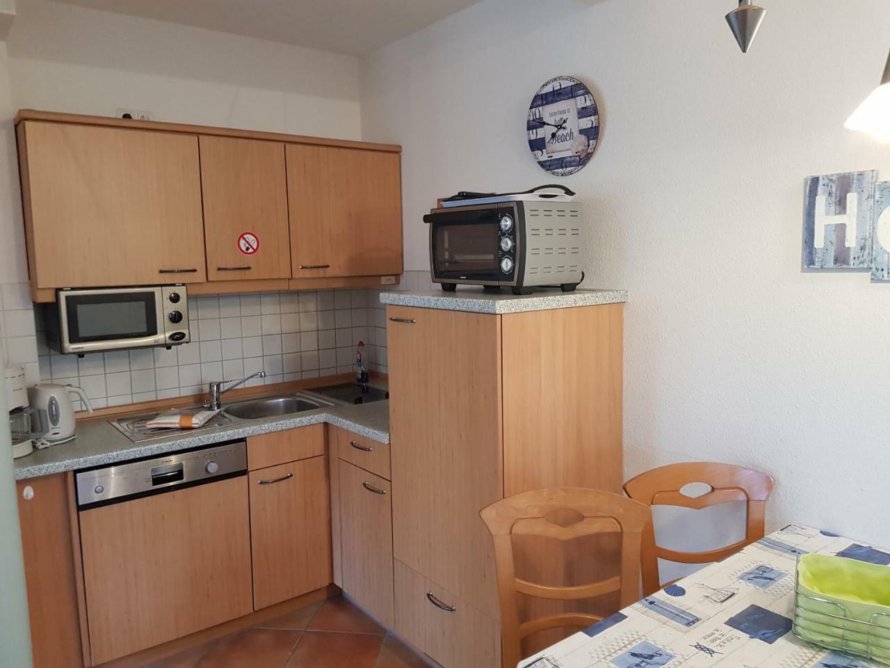 Ferienwohnung 4 Im Haus Am See Mit Wintergarten Und Terrasse Seedorf  Oda fotoğraf