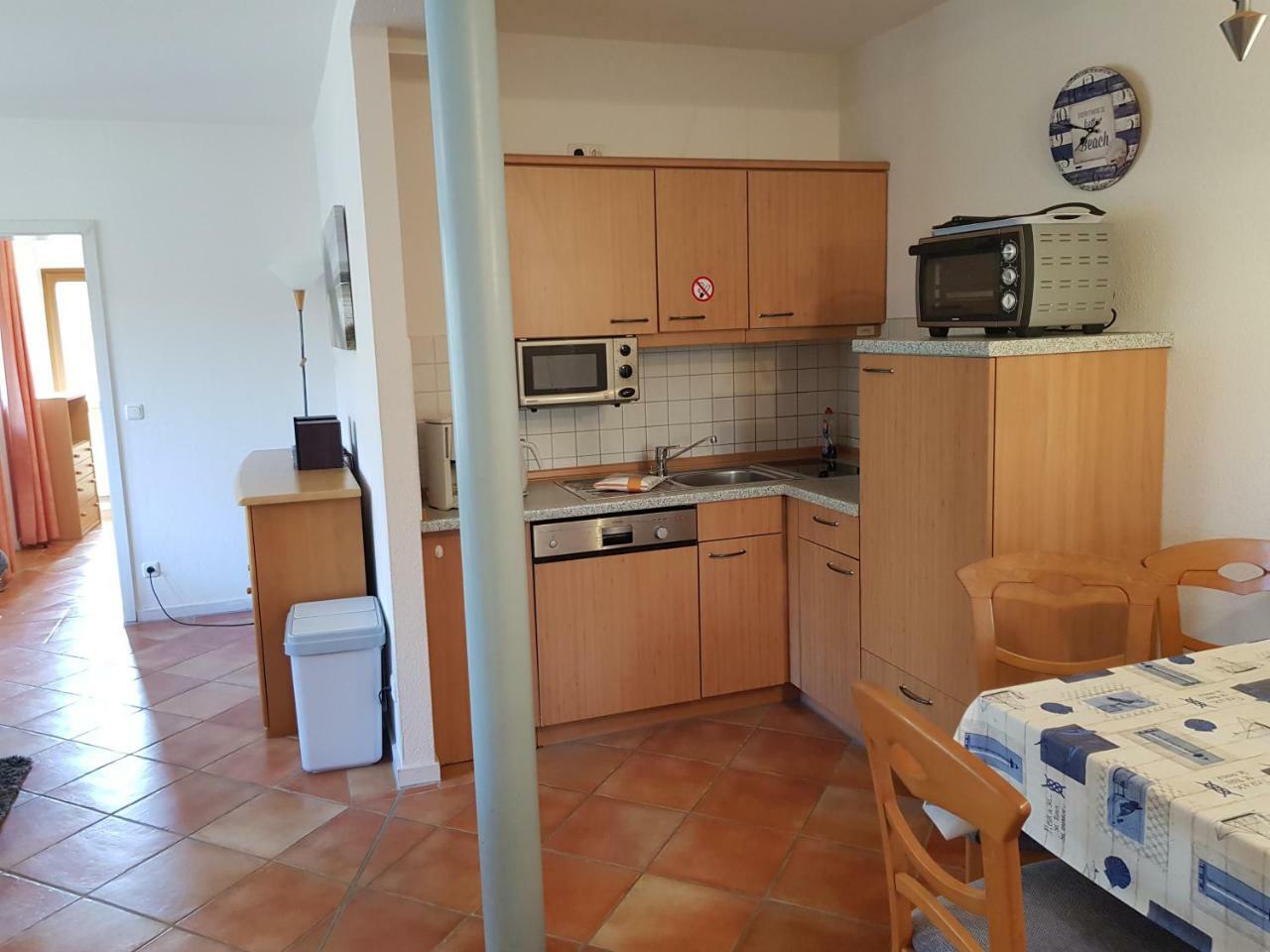 Ferienwohnung 4 Im Haus Am See Mit Wintergarten Und Terrasse Seedorf  Oda fotoğraf