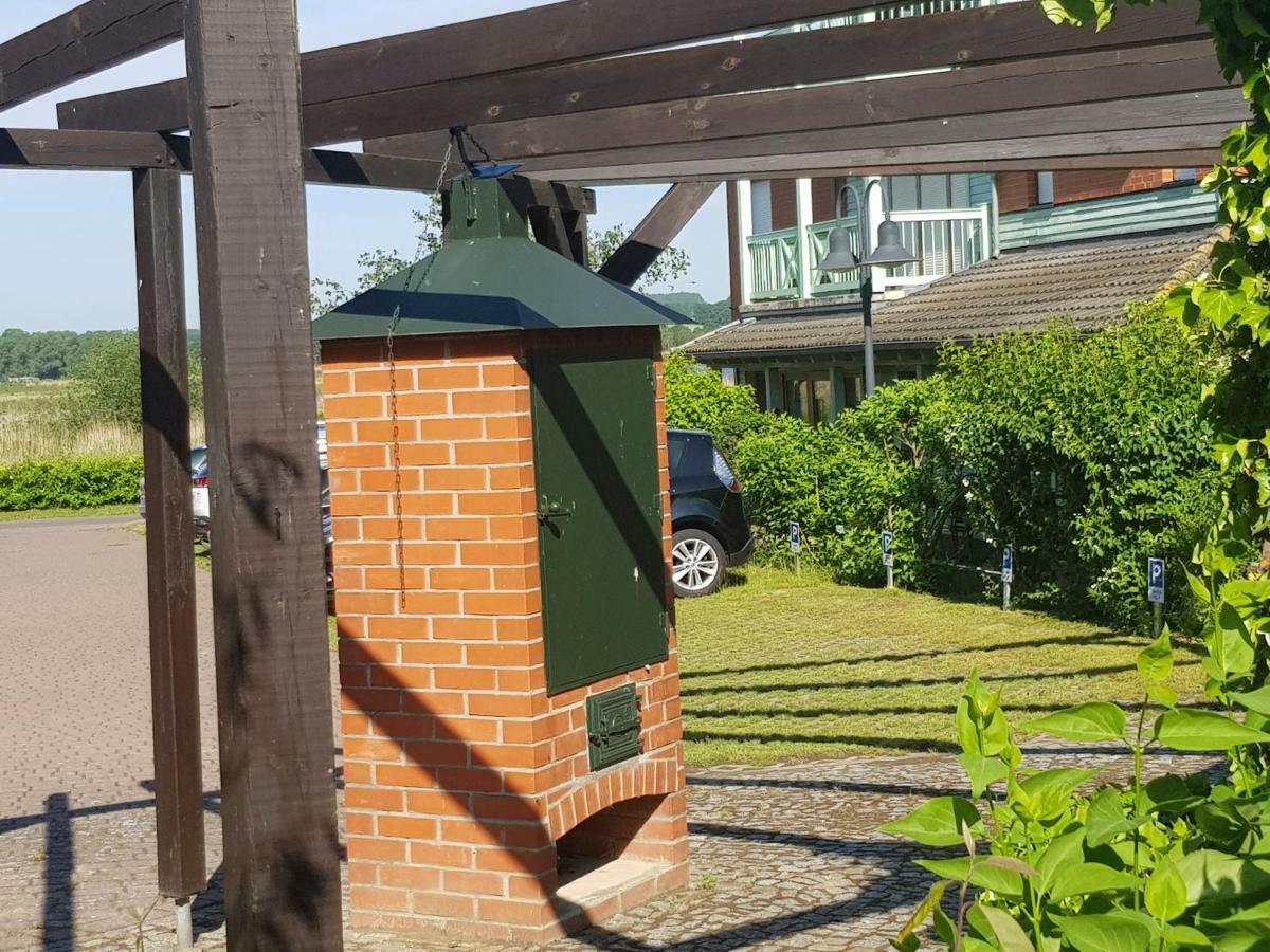 Ferienwohnung 4 Im Haus Am See Mit Wintergarten Und Terrasse Seedorf  Dış mekan fotoğraf